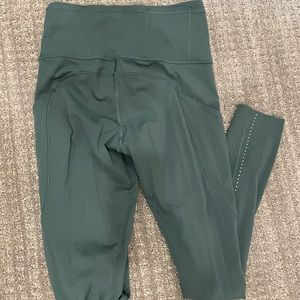 Lululemon fast and free leggings size 4 like new!